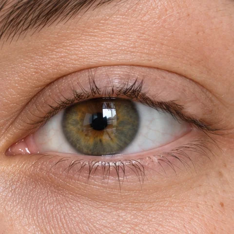 Week 0: short, sparse lashes with gaps
